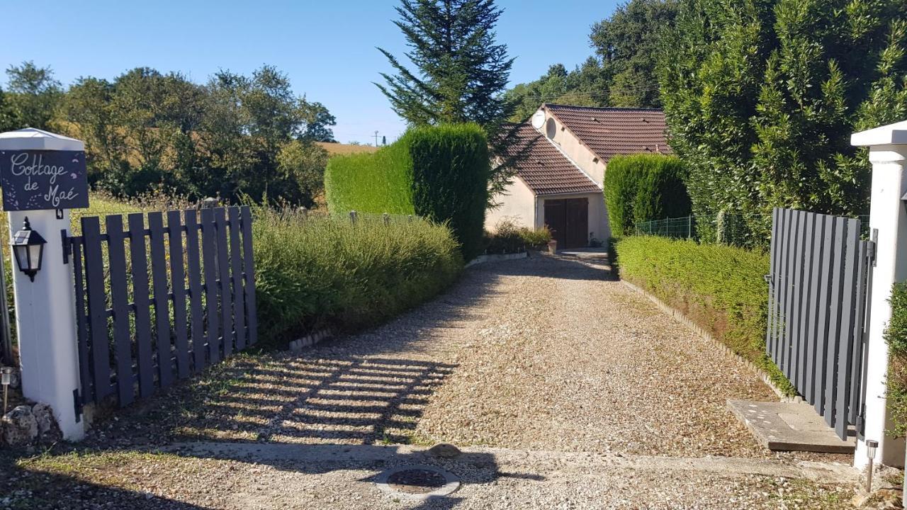 Le Cottage De Mae Seigy エクステリア 写真