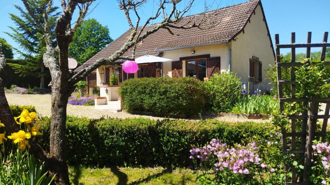 Le Cottage De Mae Seigy エクステリア 写真
