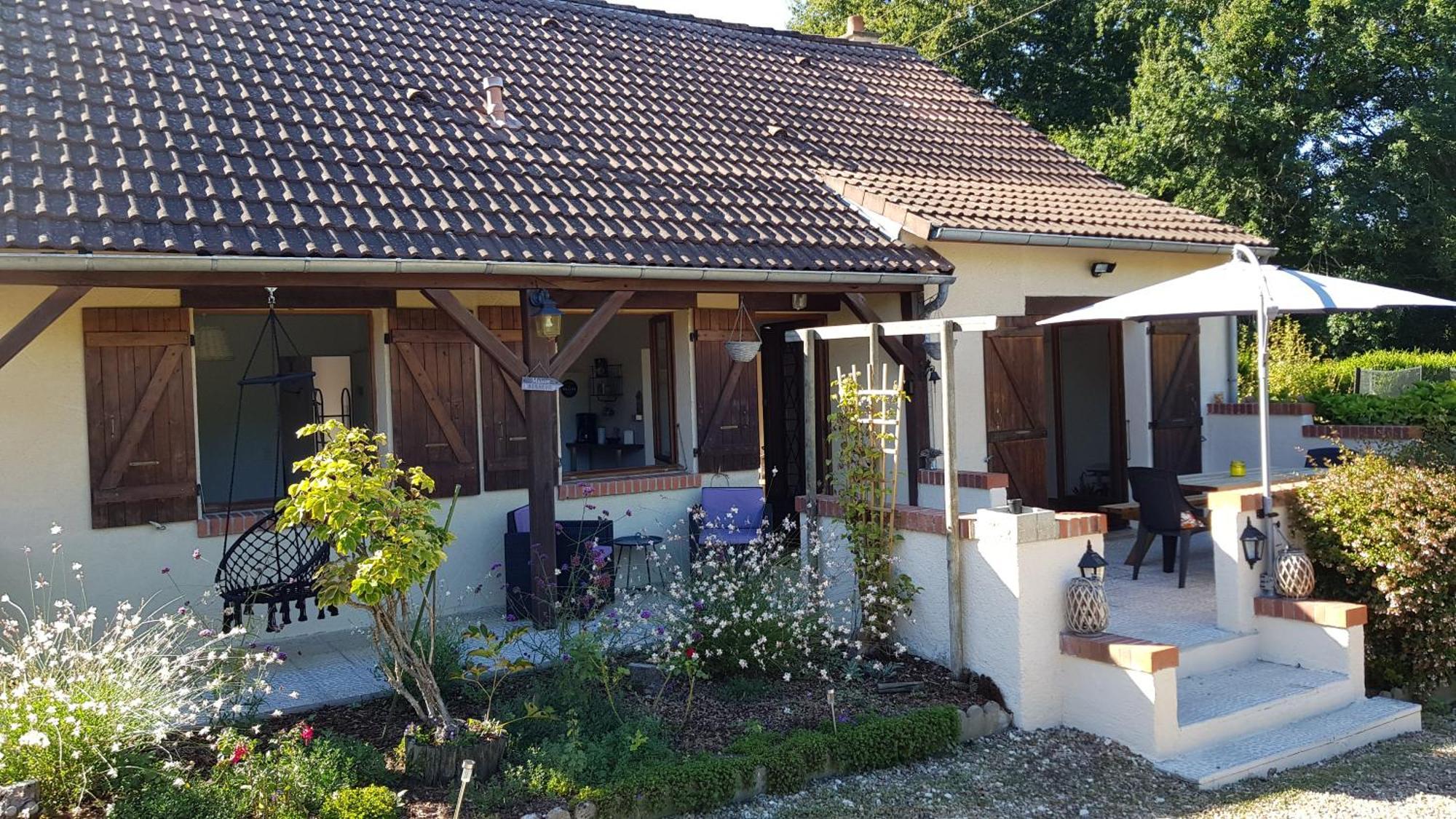 Le Cottage De Mae Seigy エクステリア 写真